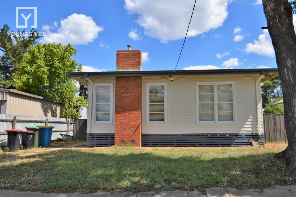 76 Grutzner Ave, Shepparton, VIC 3630