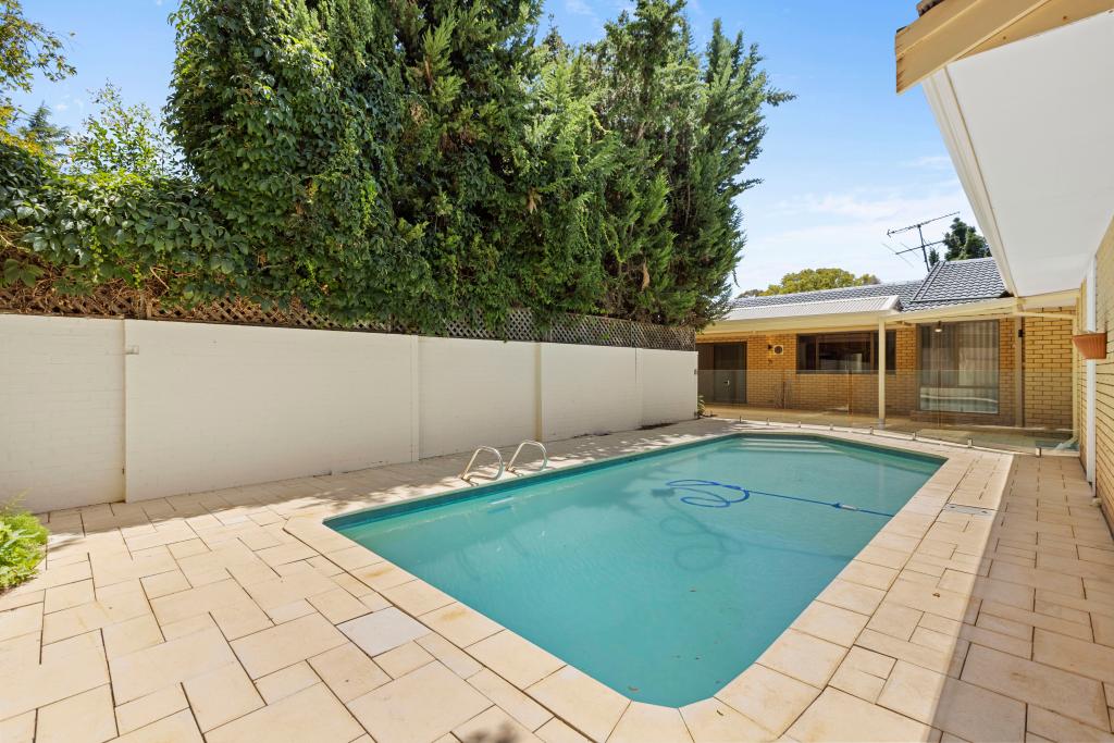 12 Loton Rd, Dalkeith, WA 6009