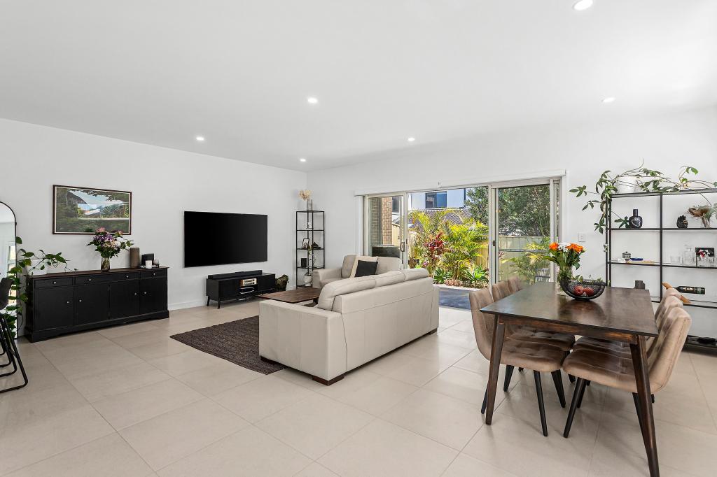 4 Norfolk Cres, Shell Cove, NSW 2529