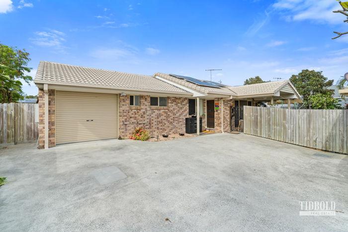 2/56 Benfer Rd, Victoria Point, QLD 4165