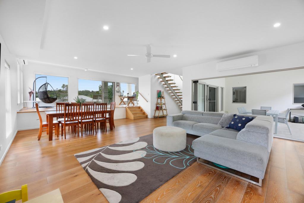 99 Barden Ridge Rd, Reedy Creek, QLD 4227