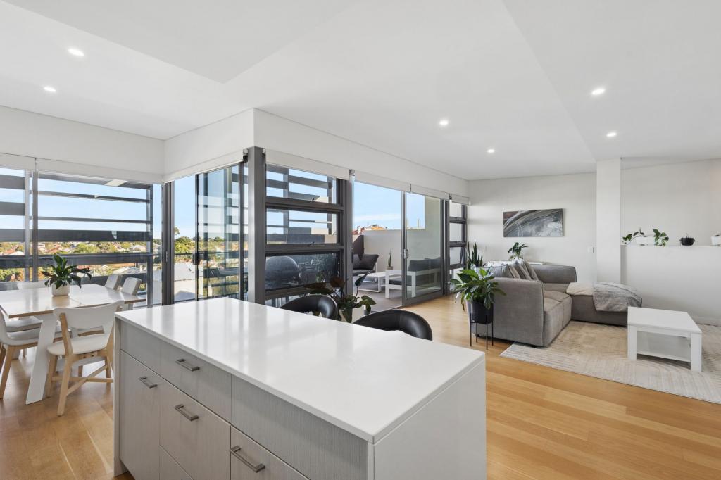 26/405 Oxford St, Mount Hawthorn, WA 6016