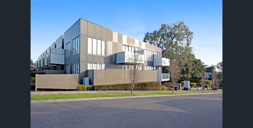 15/4 Yarra Bing Cres, Burwood, VIC 3125