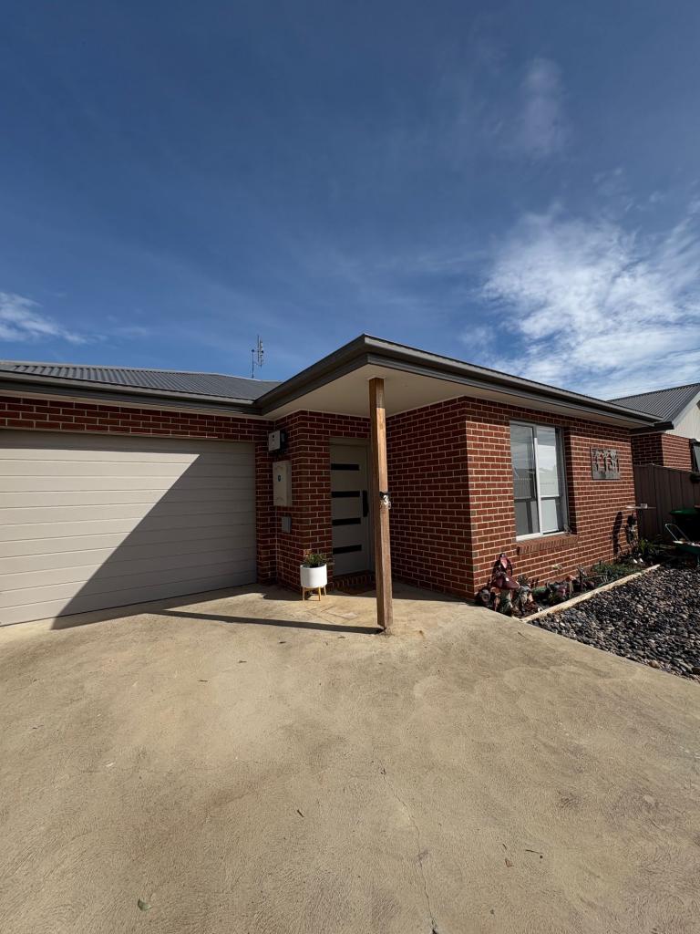 3/9 Vale St, Nagambie, VIC 3608