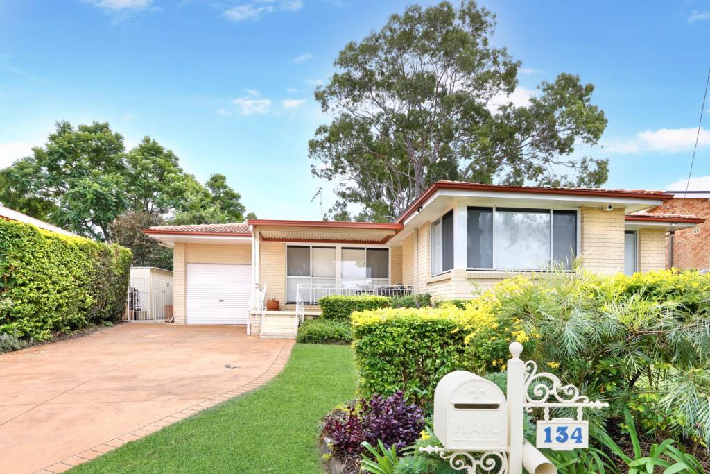 134 York Rd, South Penrith, NSW 2750