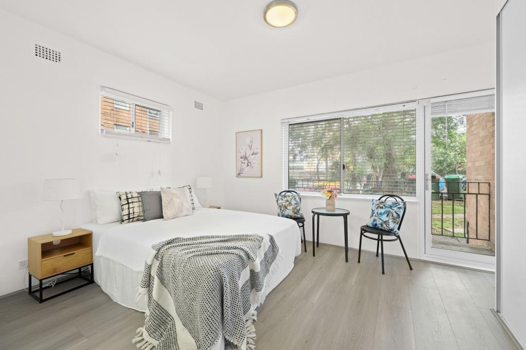 2/61 ALBERT CRES, BURWOOD, NSW 2134