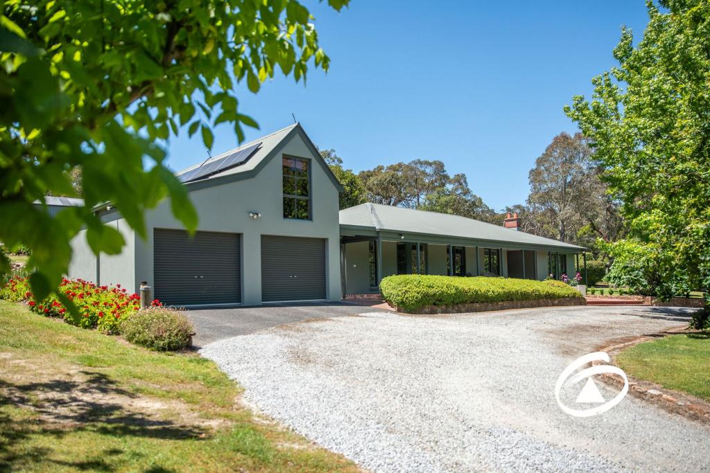 14 Baroona Rd, Maryknoll, VIC 3812