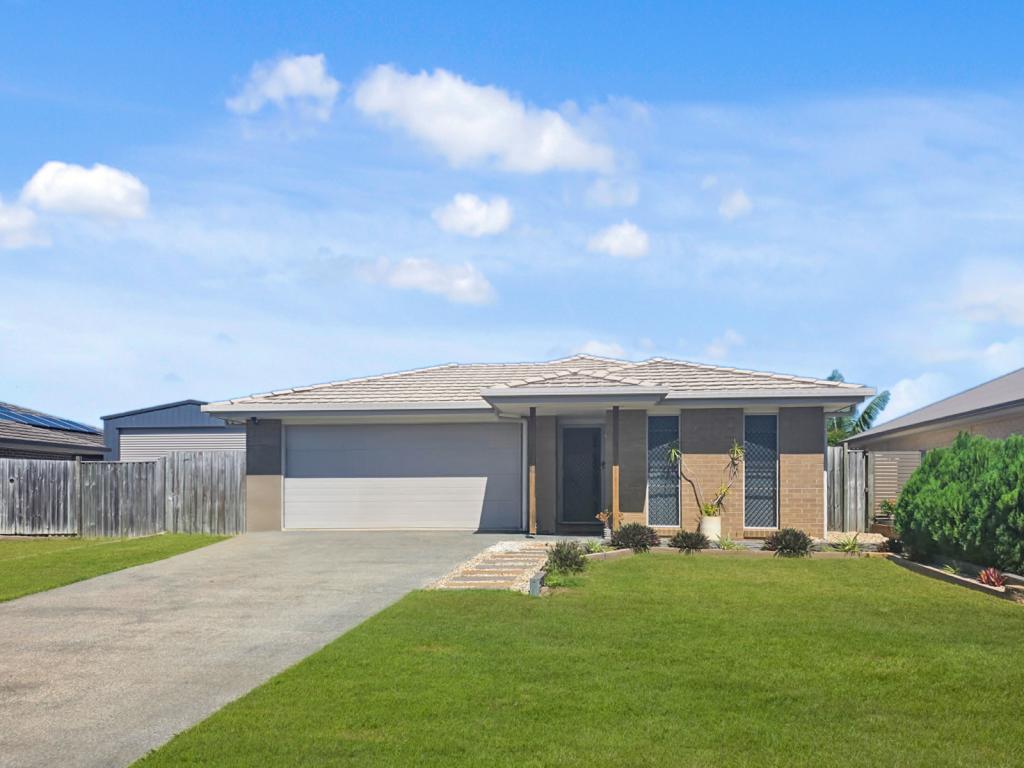 20 Lakeside Cres, Ningi, QLD 4511