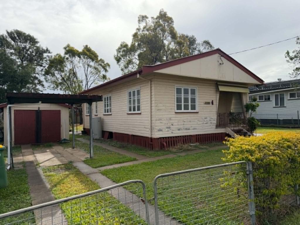 4 Swan St, Brassall, QLD 4305