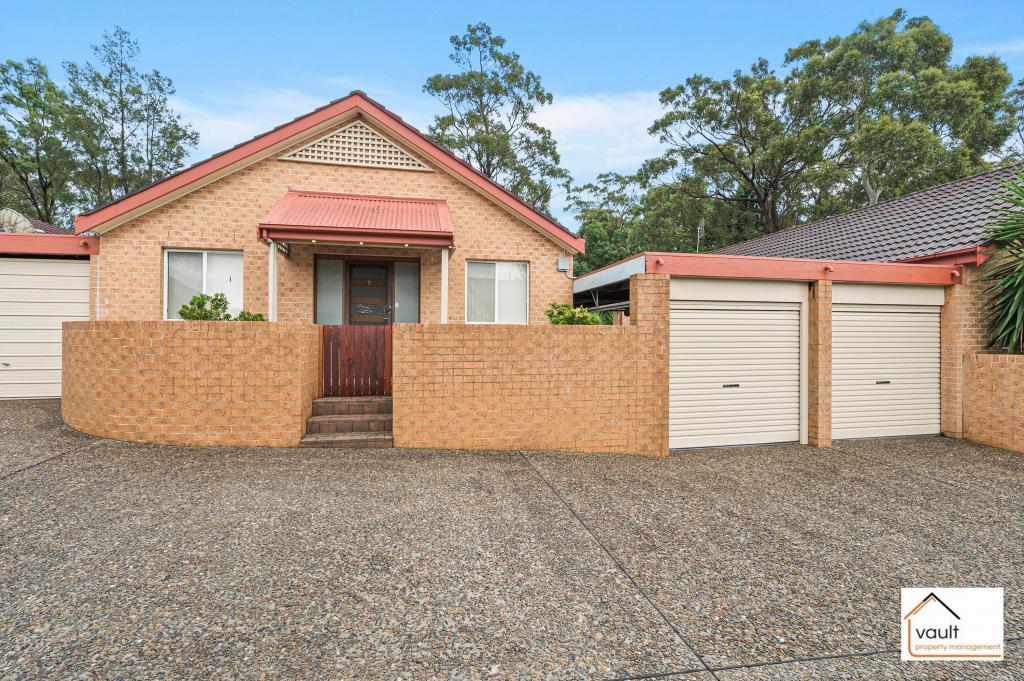2/4 Carisbrooke Cl, Bomaderry, NSW 2541