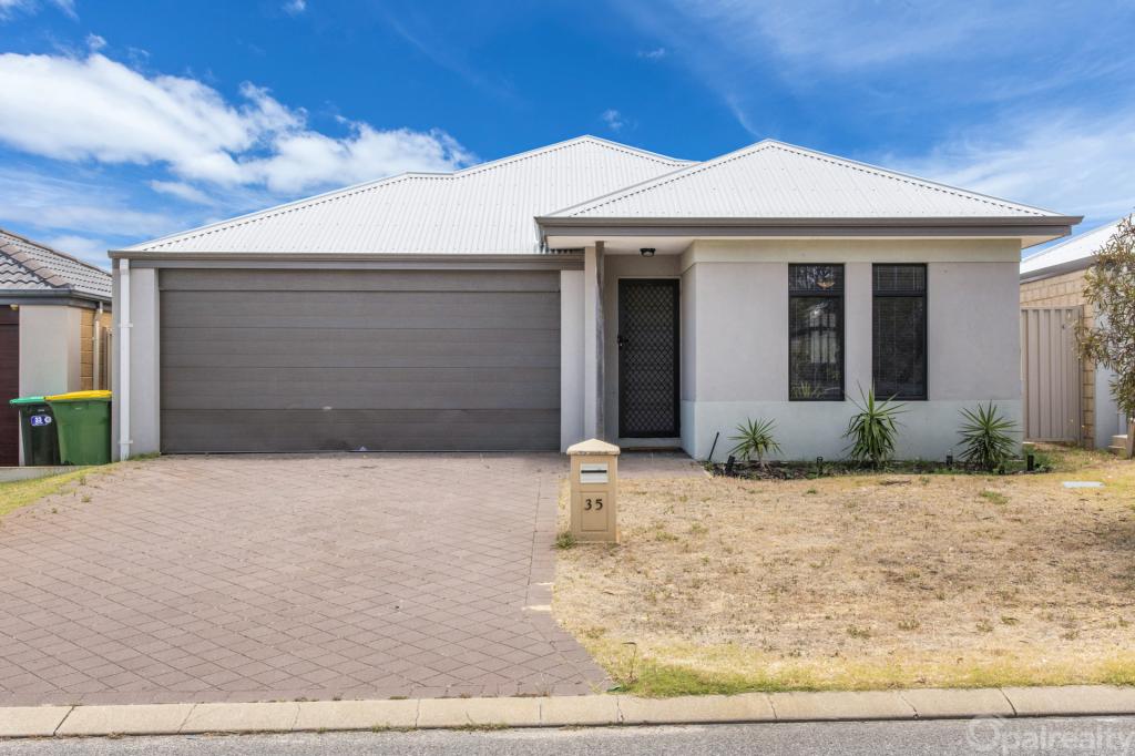 35 Sorrento Turn, Secret Harbour, WA 6173
