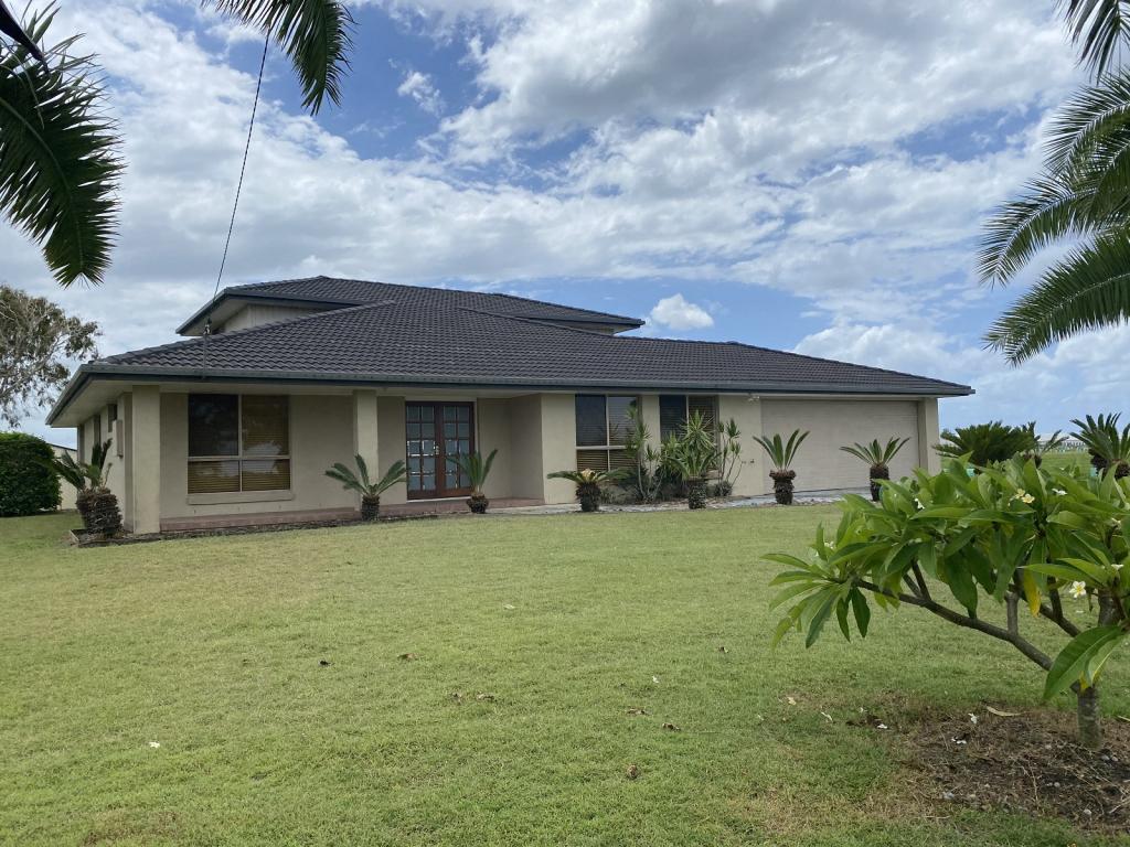 15 Patchs Beach Rd, Patchs Beach, NSW 2478