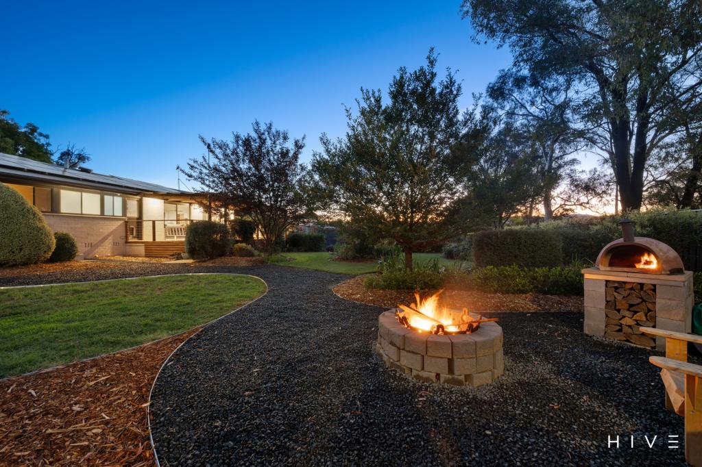 2 Bolton Pl, Wanniassa, ACT 2903