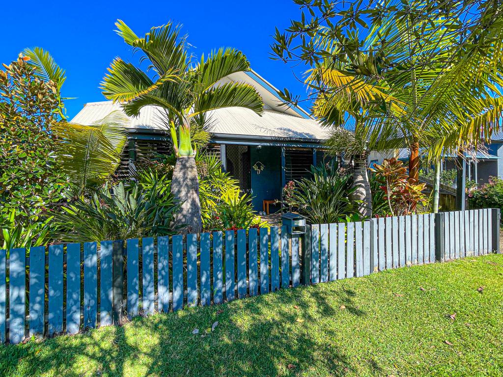 30 Rosslare St, Caloundra West, QLD 4551