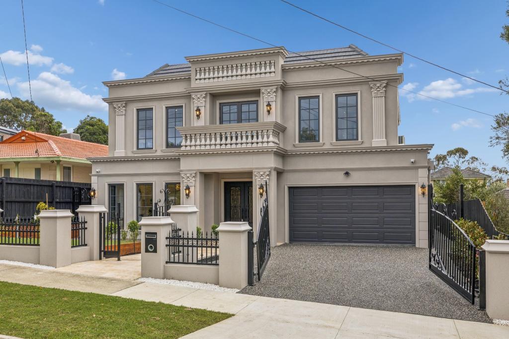 13 CORUNNA CT, GLEN WAVERLEY, VIC 3150