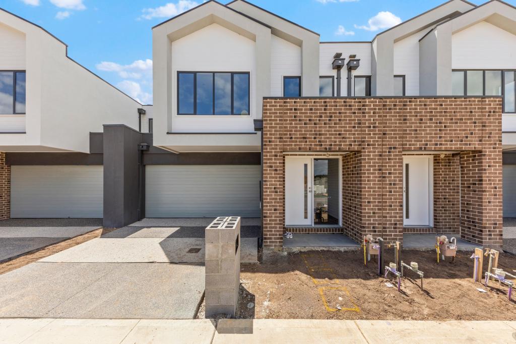37 MIDDLEBOROUGH TCE, CLYDE, VIC 3978