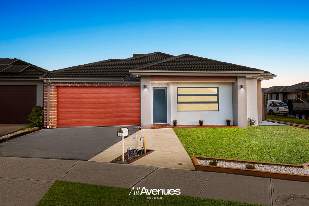 29 Ezra St, Cranbourne East, VIC 3977