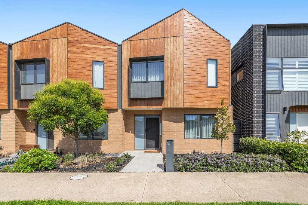 15 Phoenix Rd, Altona North, VIC 3025