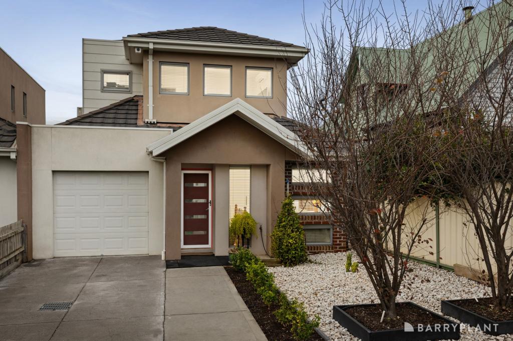 14 LANGLEY ST, ARDEER, VIC 3022