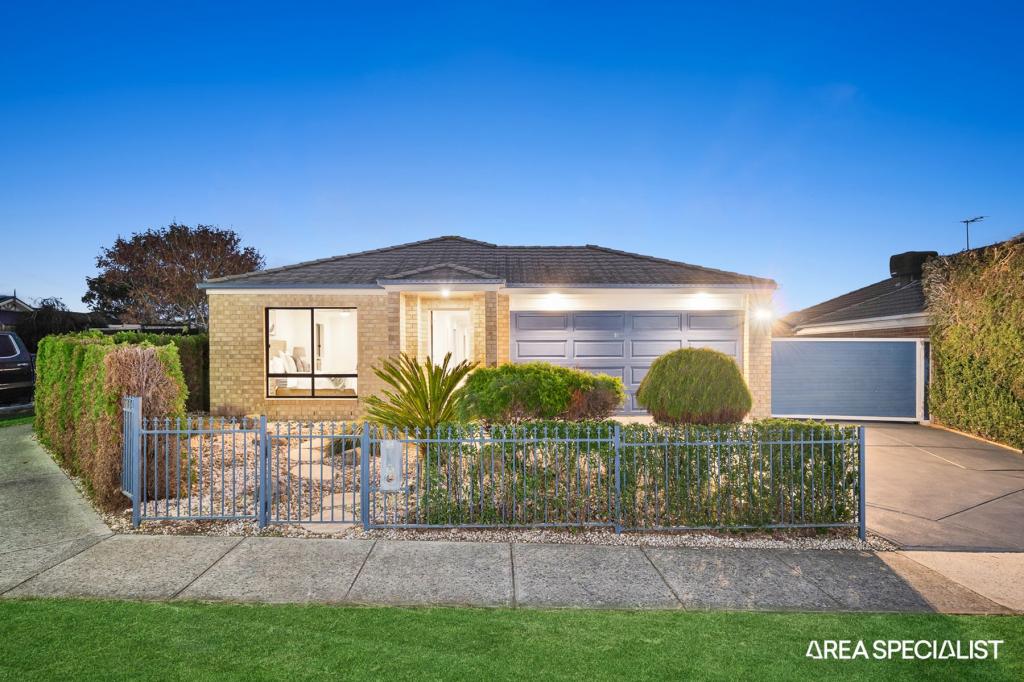 34 Flametree Cct, Cranbourne, VIC 3977