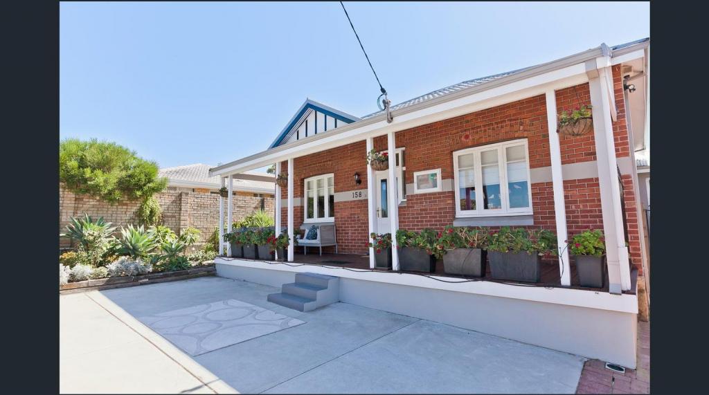 158 Berwick St, Victoria Park, WA 6100