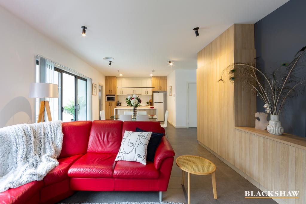 2/21 Bernacchi St, Mawson, ACT 2607