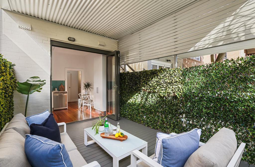 2/75 Pittwater Rd, Manly, NSW 2095