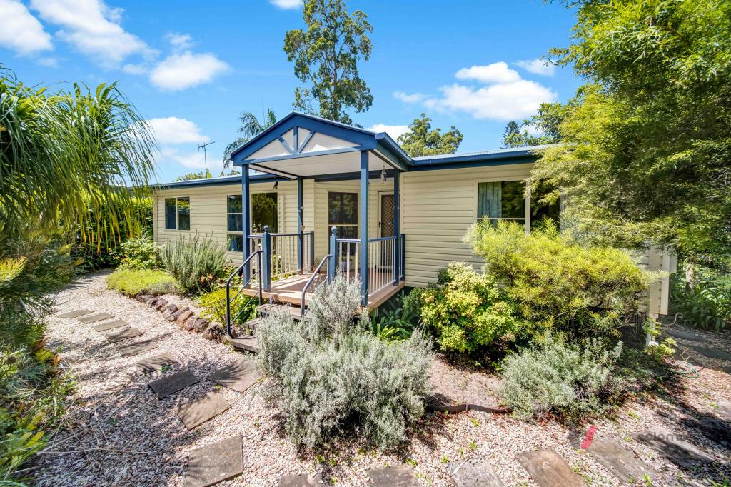 16 MARROO ST, COOCHIEMUDLO ISLAND, QLD 4184