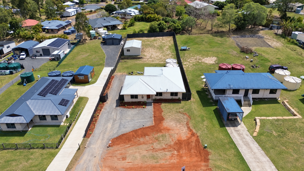 14 Wallace St, Apple Tree Creek, QLD 4660
