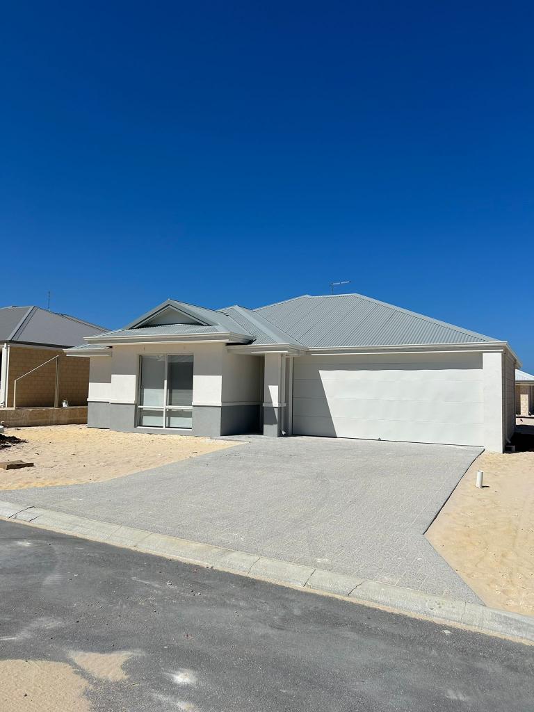 24 Wobbegong Gra, Two Rocks, WA 6037