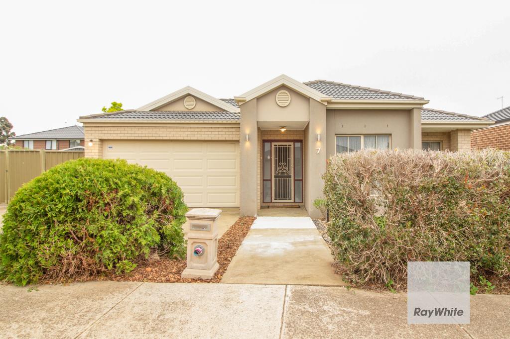 7 George St, Taylors Hill, VIC 3037