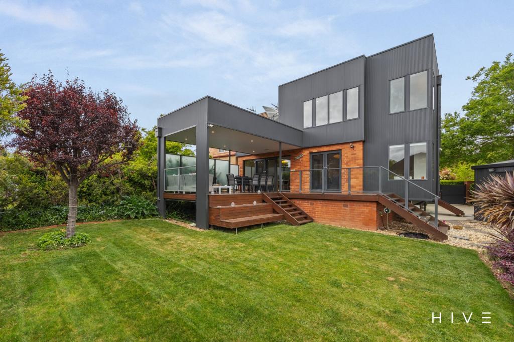 10 Hamilton Row, Yarralumla, ACT 2600