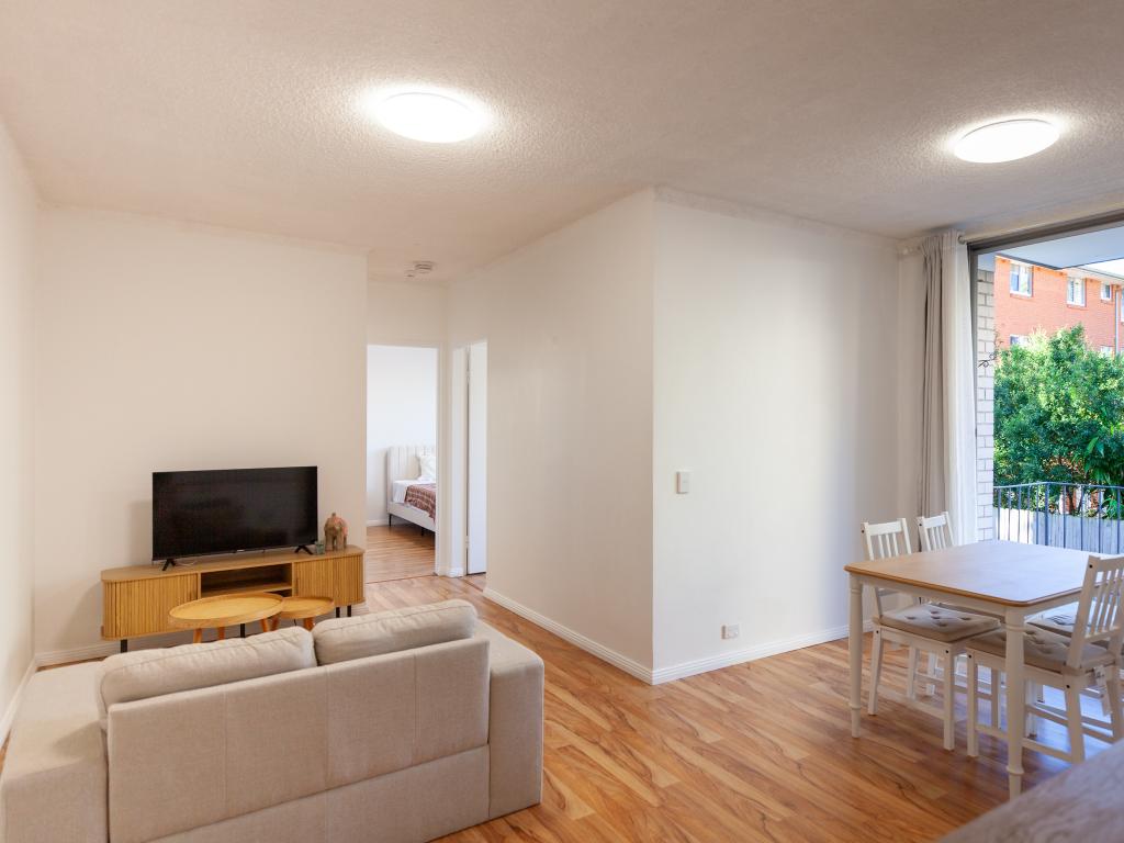 4/52 THE CRESCENT, DEE WHY, NSW 2099