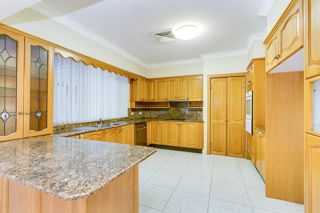 12 Jersey Rd, Bringelly, NSW 2556