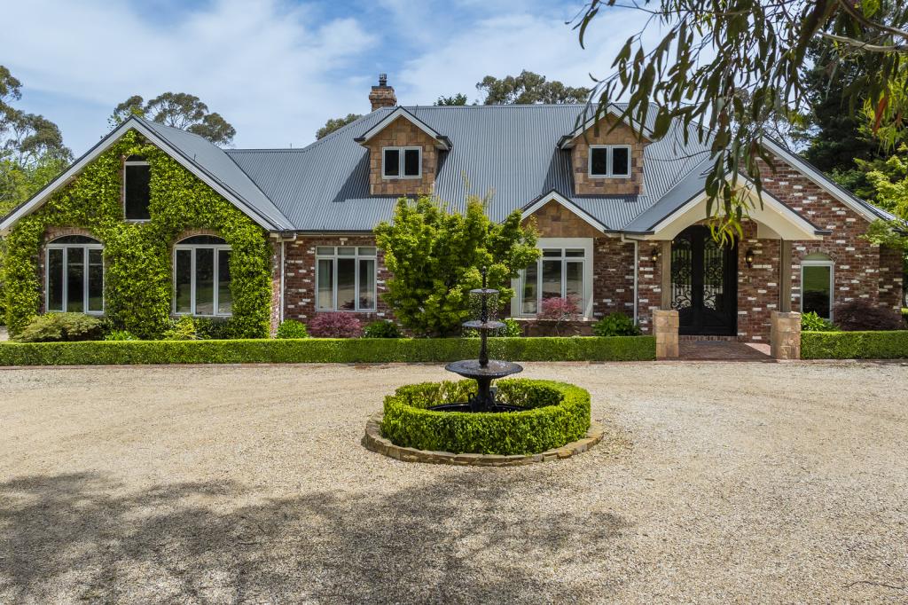 659 Mount Macedon Rd, Mount Macedon, VIC 3441