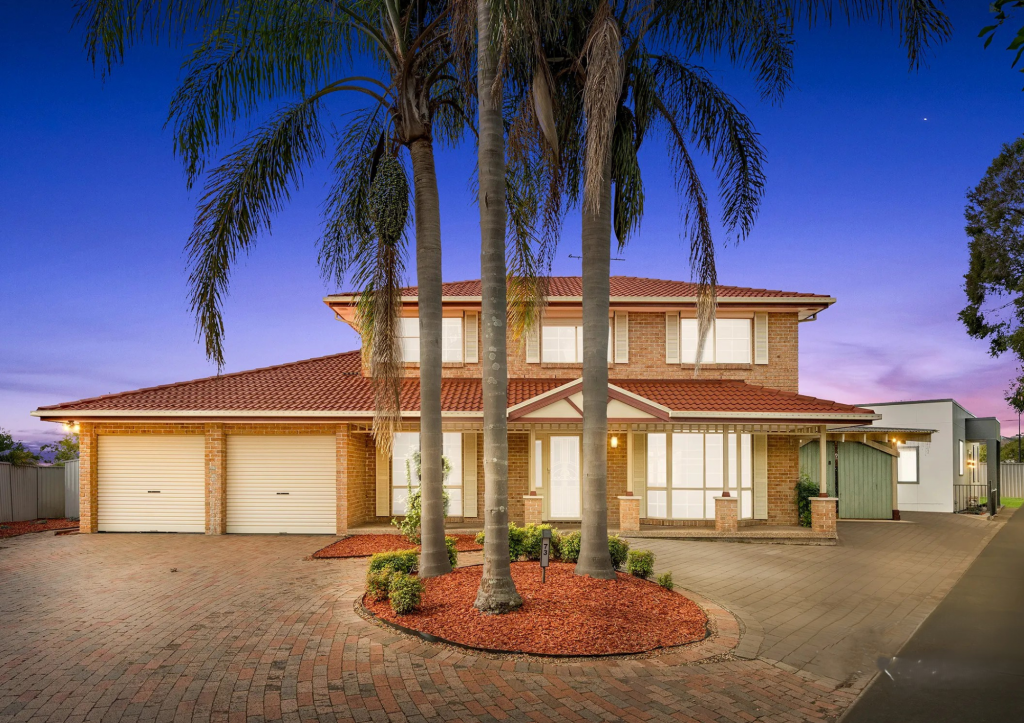 73-73A CALANDRA AVE, QUAKERS HILL, NSW 2763