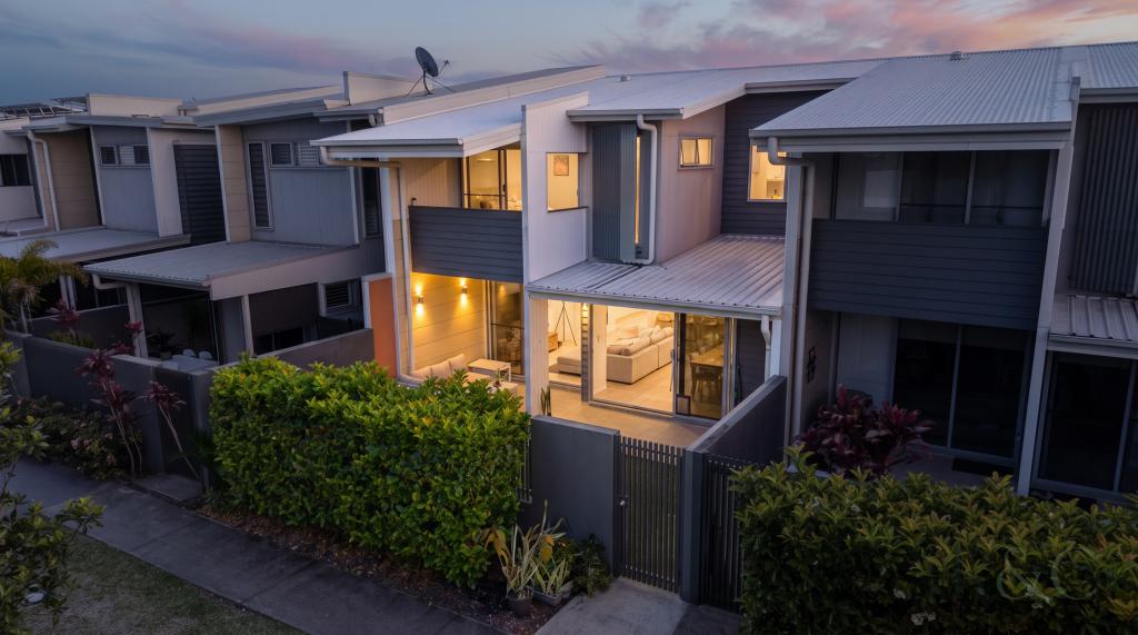 9/19 Riviera Pl, Mountain Creek, QLD 4557