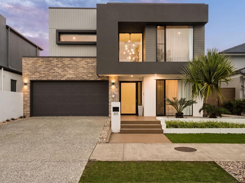 85 Quay Cct, Newport, QLD 4020