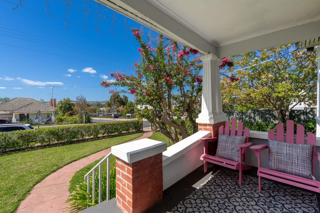 22 Stewart St, Seymour, VIC 3660