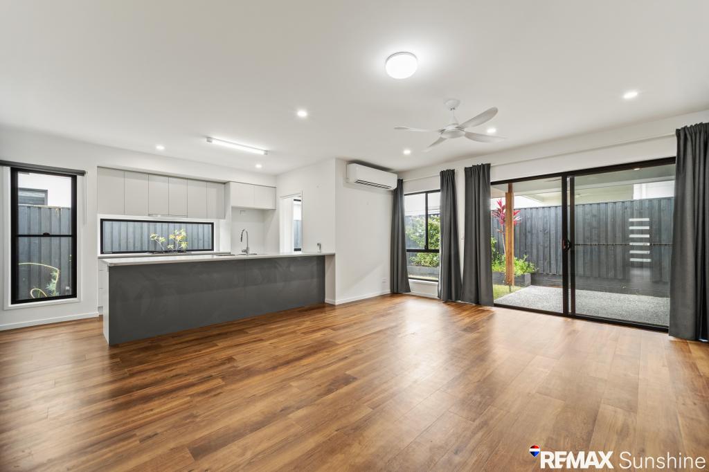 13 Valley Cres, Palmview, QLD 4553