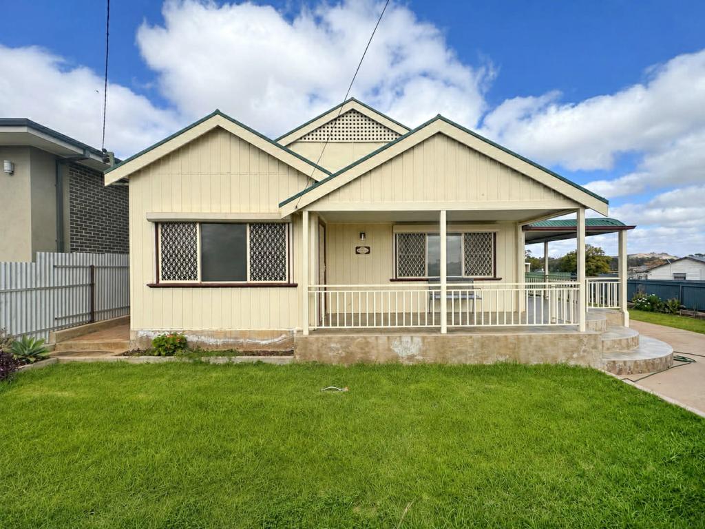 745 Haskard St, Broken Hill, NSW 2880