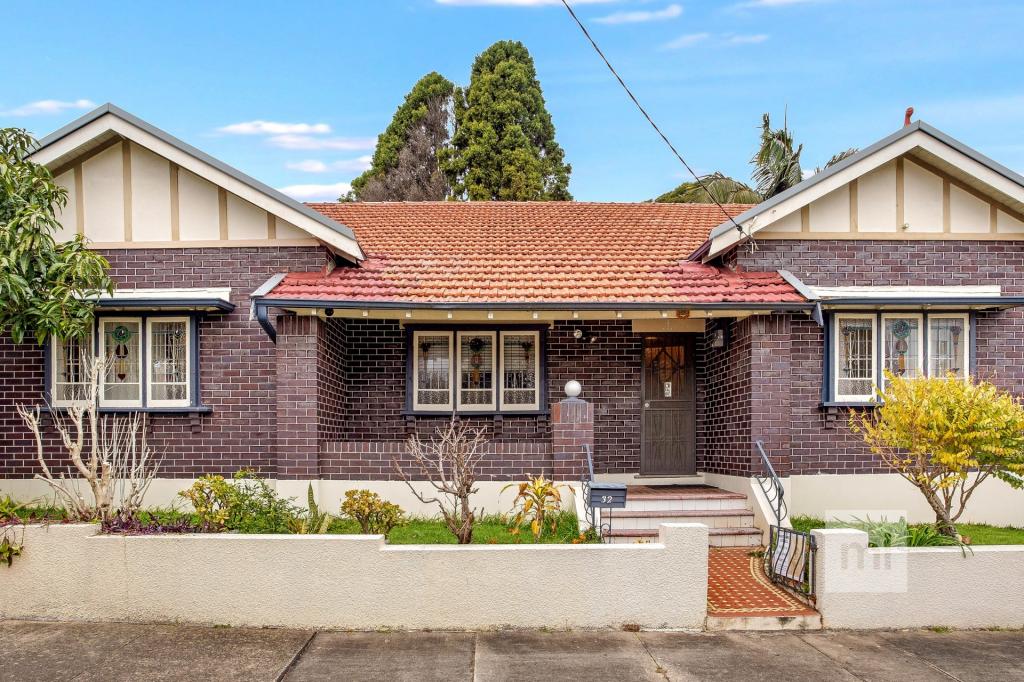 32 Eccles Ave, Ashfield, NSW 2131