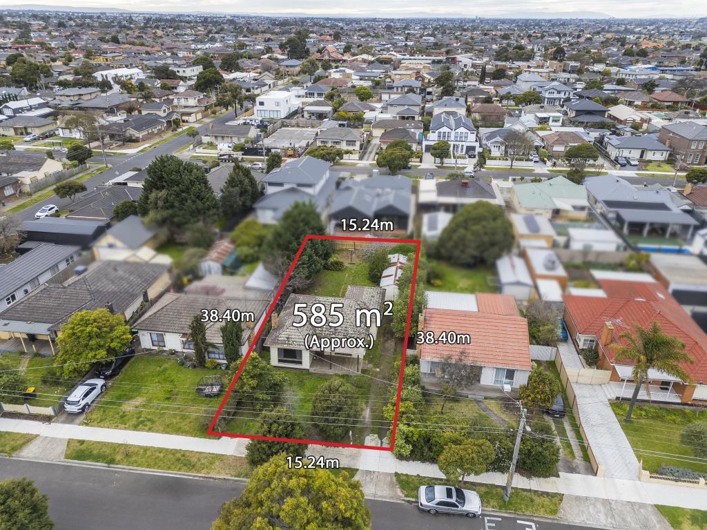 24 Deutscher St, Avondale Heights, VIC 3034