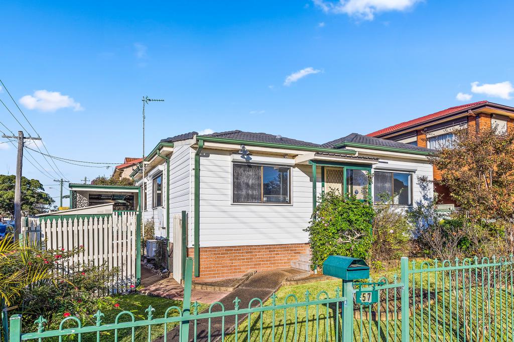 57 Gladstone St, Bellambi, NSW 2518