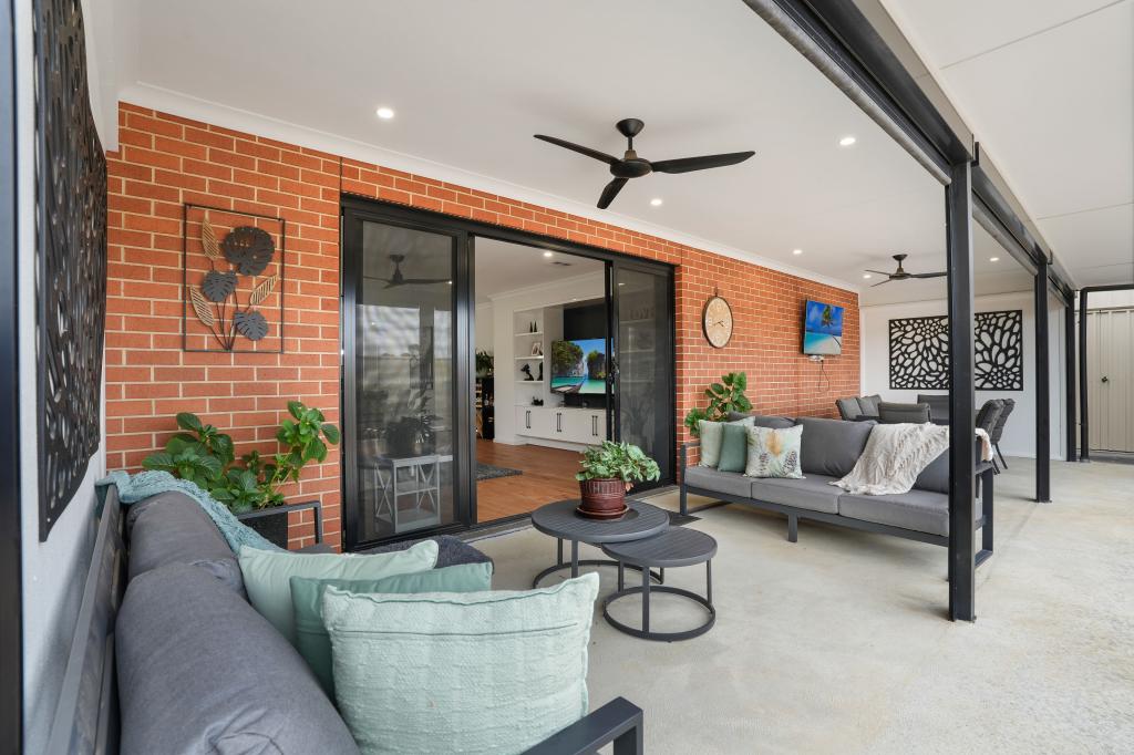 8 Kindler Pde, Tanunda, SA 5352