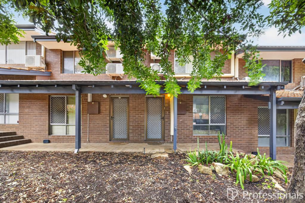 4/68 EAST ST, MAYLANDS, WA 6051