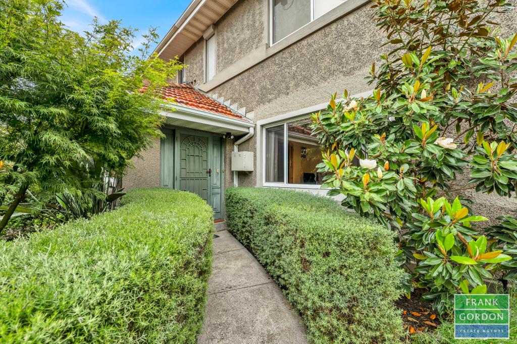 337 HOWE PDE, PORT MELBOURNE, VIC 3207