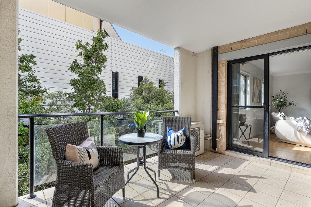 18/6-8 College Cres, Hornsby, NSW 2077
