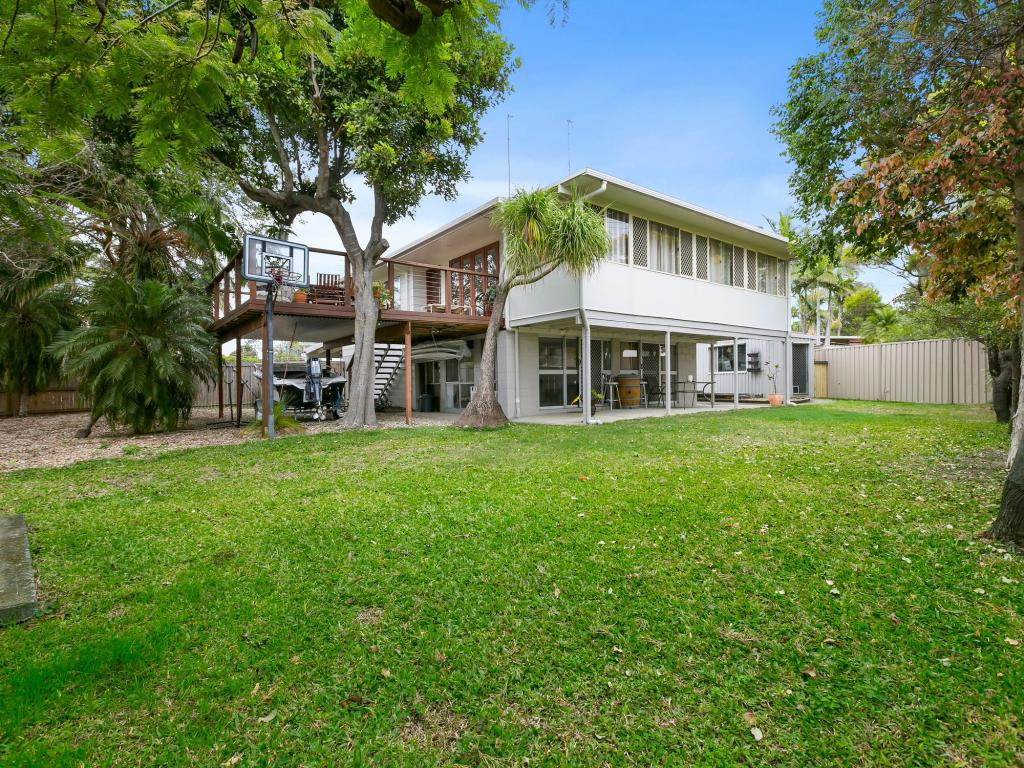 1 Bambarra St, Southport, QLD 4215