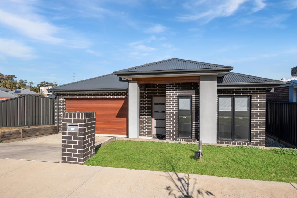 24 Hesse Ave, Flora Hill, VIC 3550